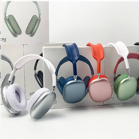 P9 Pro Max Wireless Bluetooth Headphones - Vibrant Random Colors