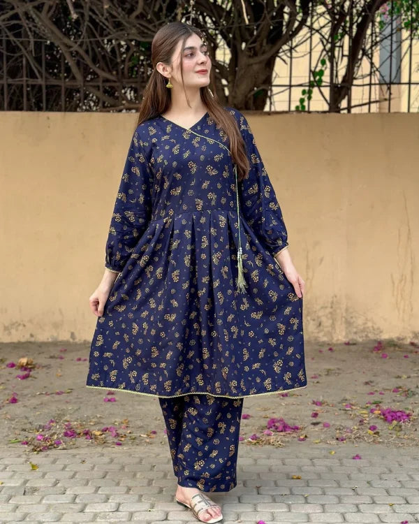 Small Flower Printed Suit Pcs Stitched Suit Stone Winter Linen Suit Winter Collection (blue)